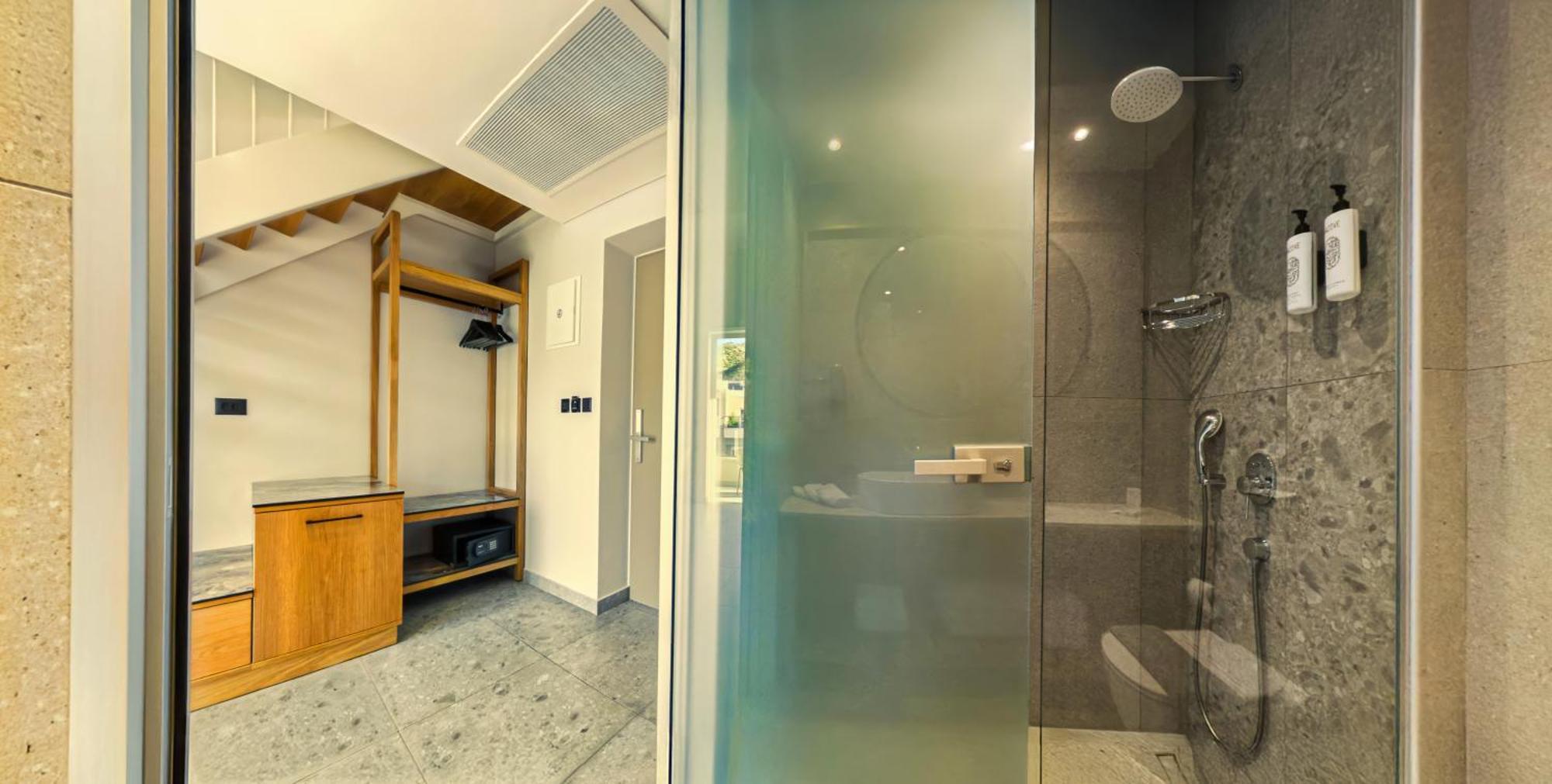 Relax Hotel Палиохора Екстериор снимка